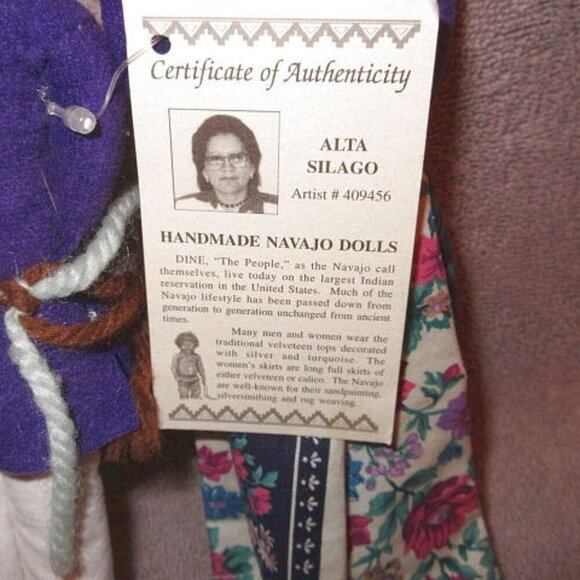 Vtg Handcrafted Navajo Doll Set Of 2 Man & Woman Traditional Clothes Alta Silago - Picture 8 of 9